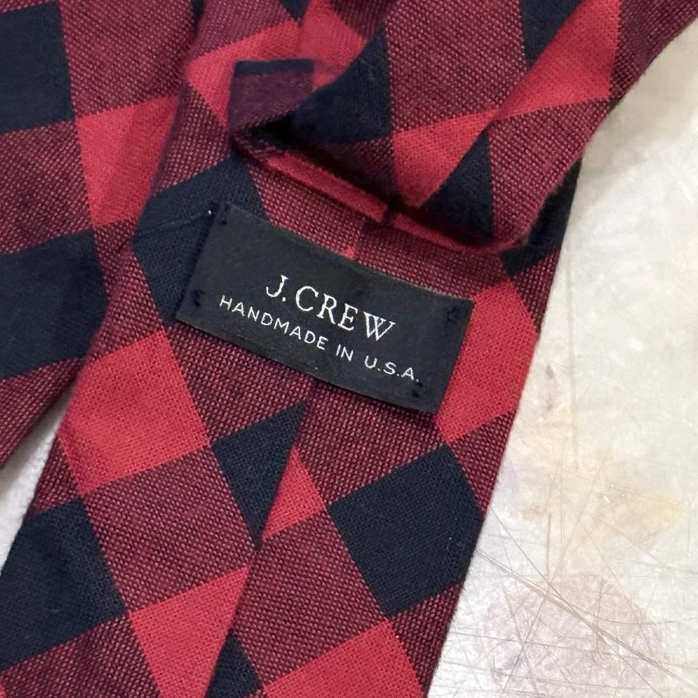 J.Crew Handmade USA Red Black Buffalo‎ Plaid Silk Tie Mens Necktie